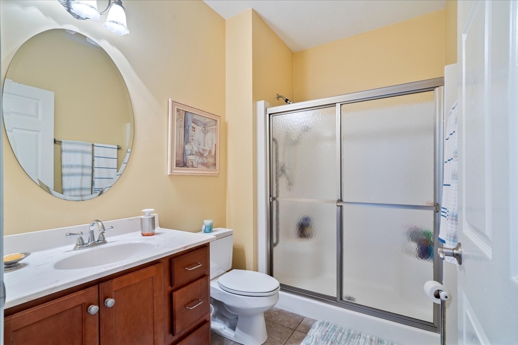 000 Confidential Street NA