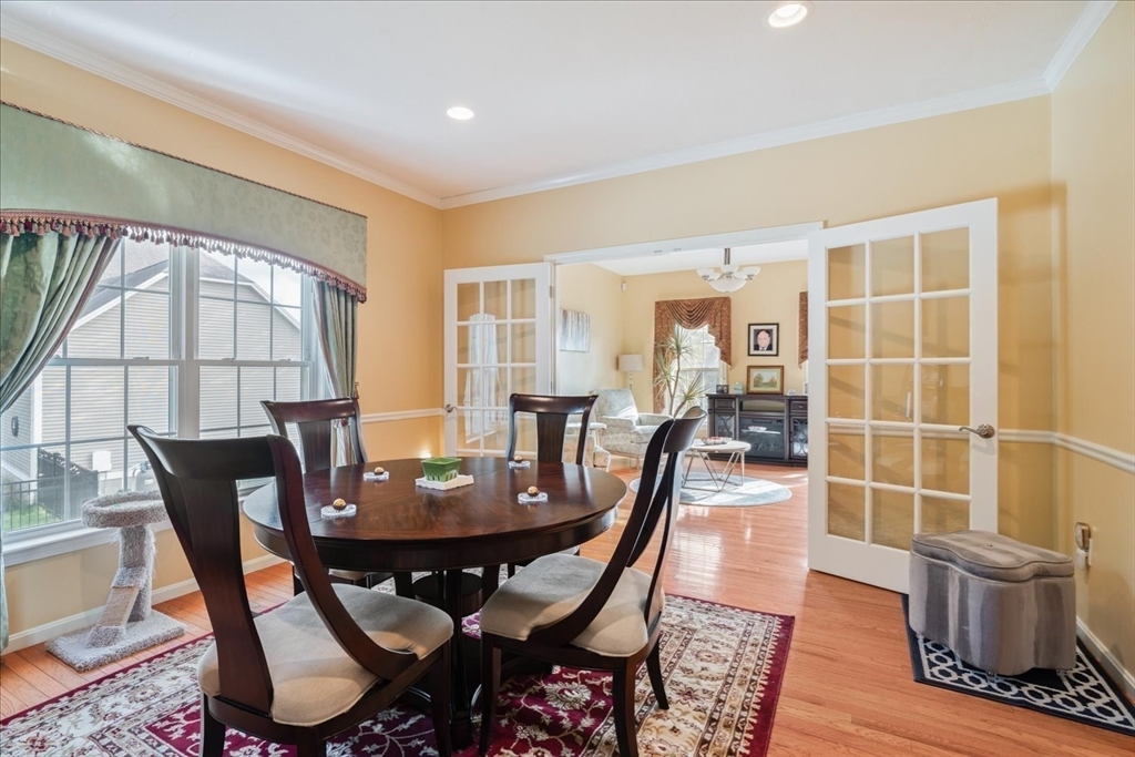 000 Confidential Street NA