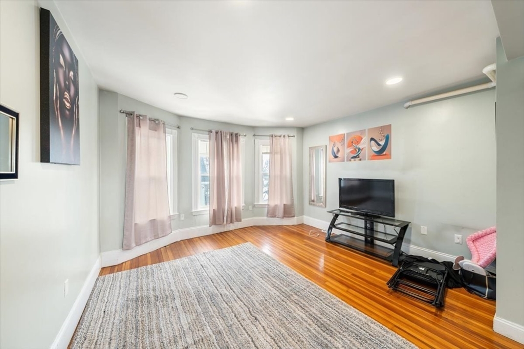 285 Green St, Brockton, MA Photo #12