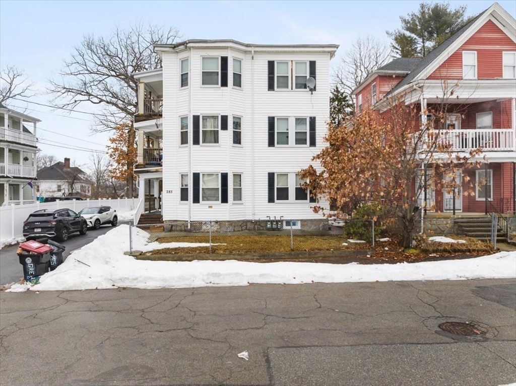 285 Green St, Brockton, MA Photo #23