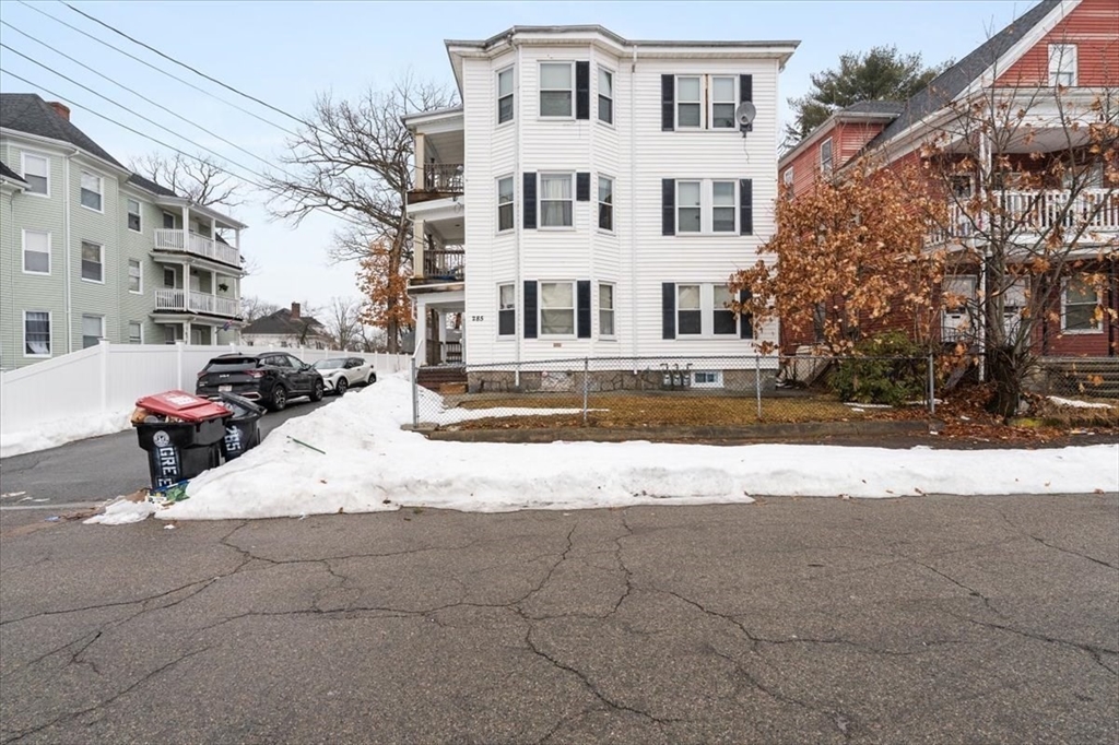 285 Green St, Brockton, MA Photo #22