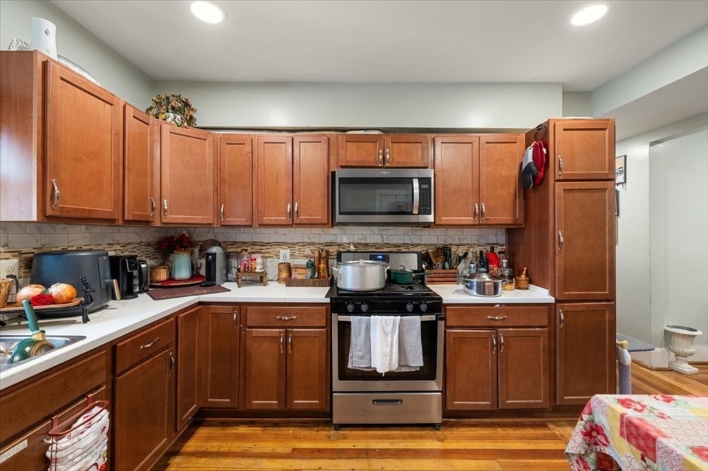 285 Green St, Brockton, MA Photo #16