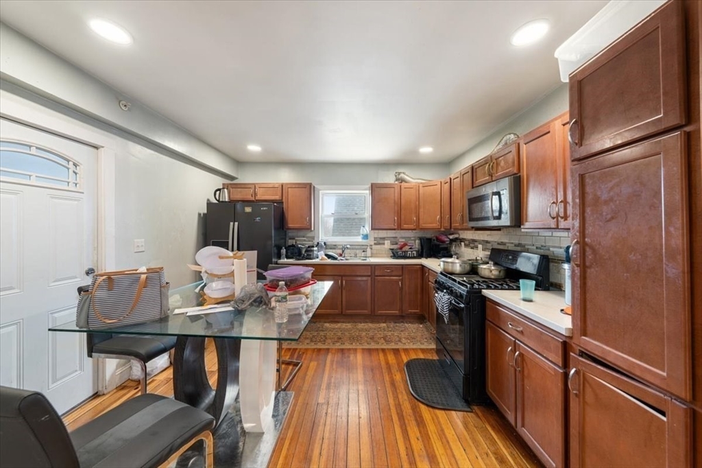 285 Green St, Brockton, MA Photo #8