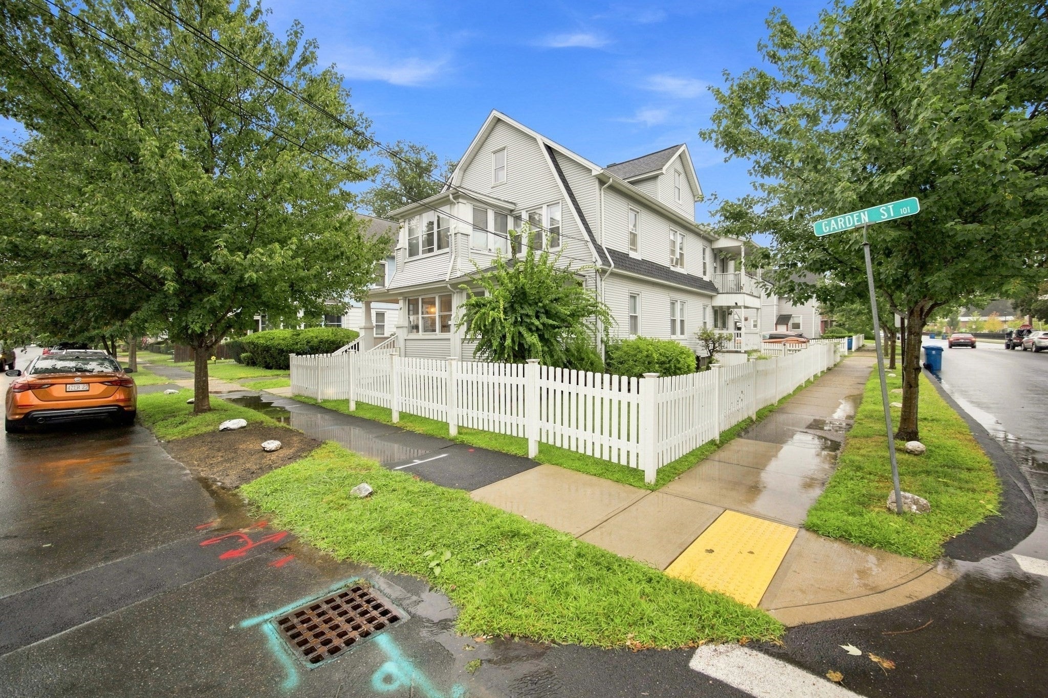 79-81 Garden St, West Springfield, MA, 79-81 Garden St, West Springfield, MA Photo #2