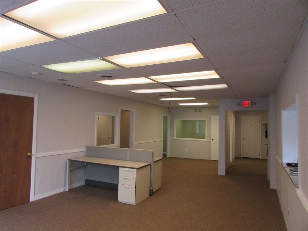 106 Commonwealth Ave