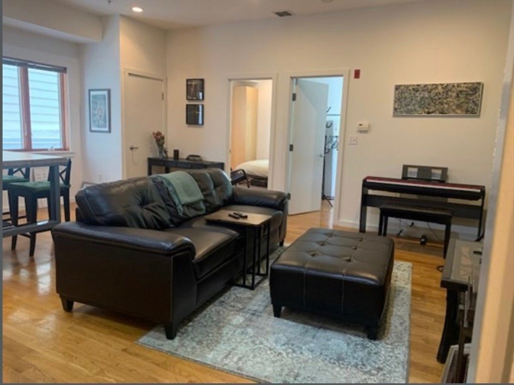 2 Beech Street #301, Cambridge, MA, 2 Beech Street #301, Cambridge, MA Photo #2