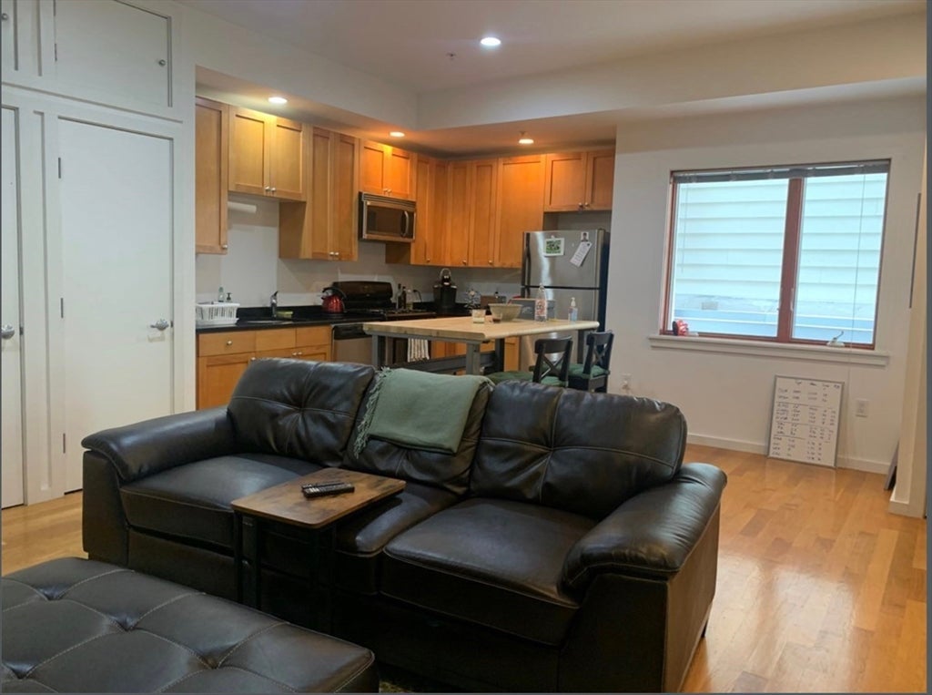 2 Beech Street #301, Cambridge, MA, 2 Beech Street #301, Cambridge, MA Photo #3
