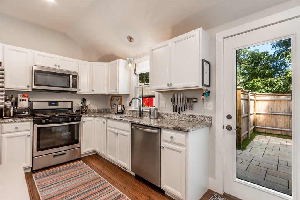 132 Williams Ave, Bourne, MA Photo #12