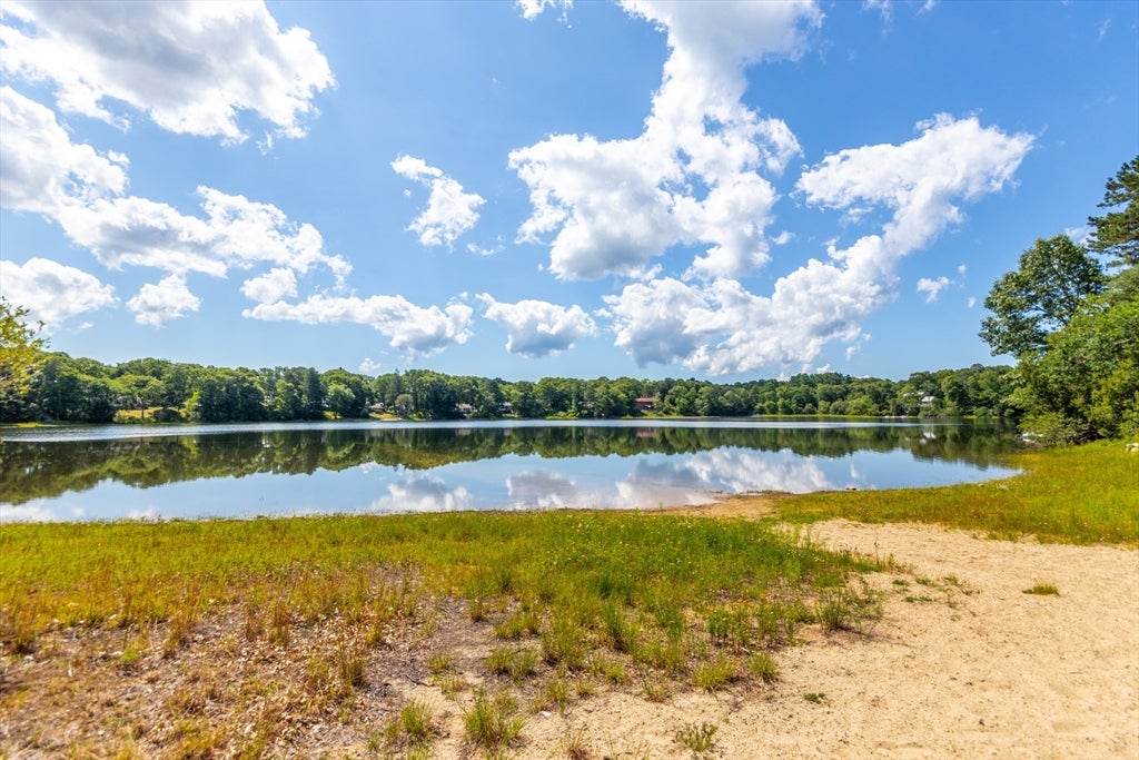 132 Williams Ave, Bourne, MA Photo #3
