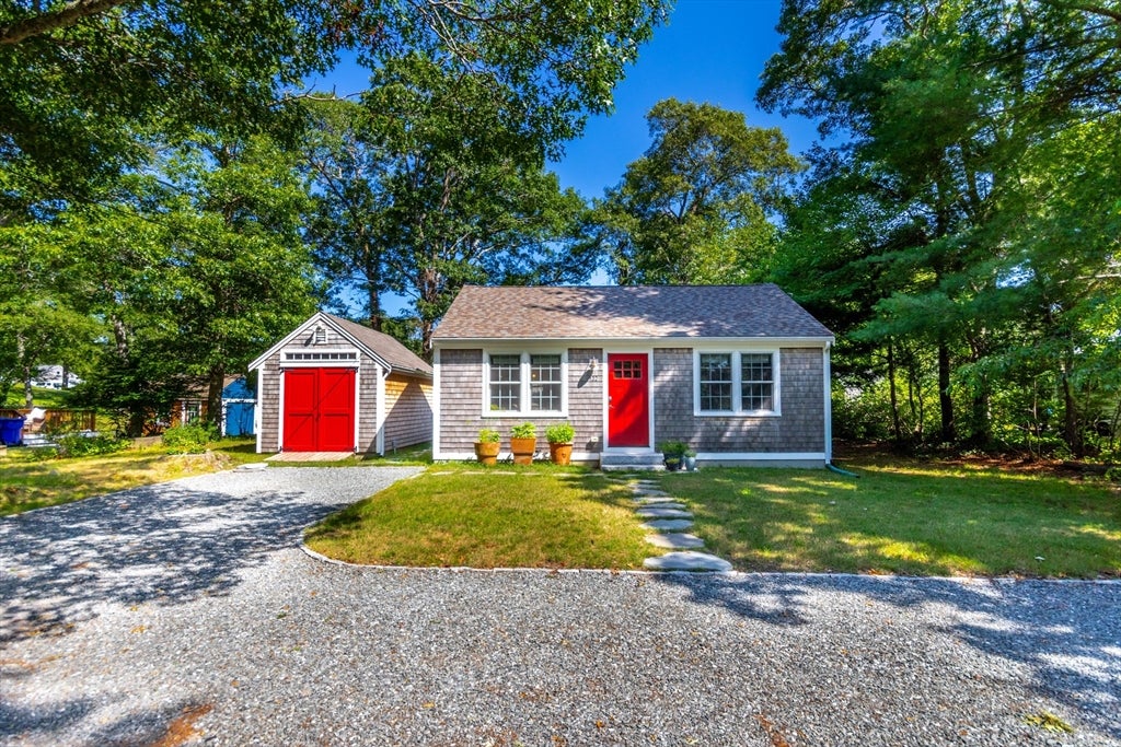 132 Williams Ave, Bourne, MA Photo #2
