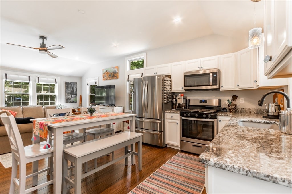 132 Williams Ave, Bourne, MA Photo #8