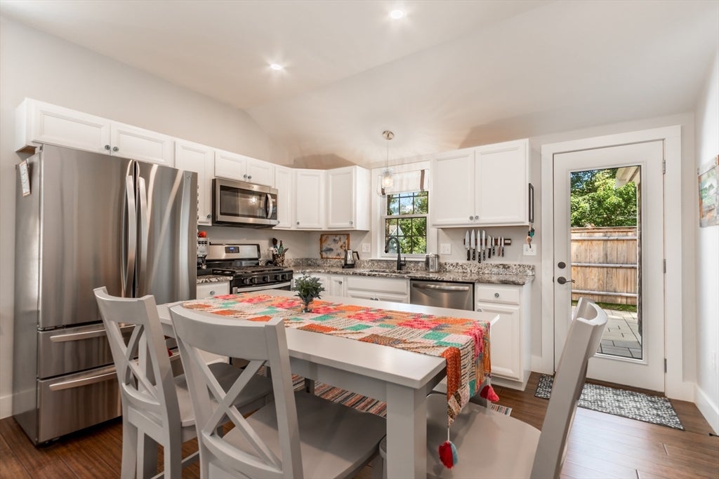 132 Williams Ave, Bourne, MA Photo #10