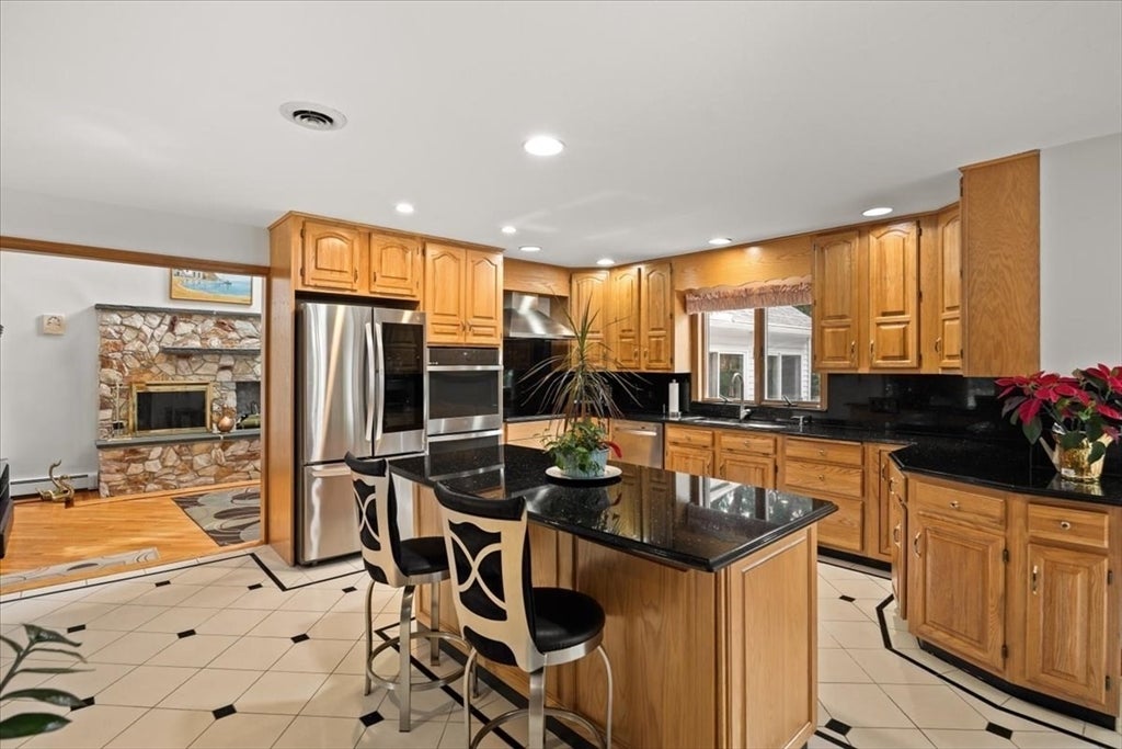 126 Sycamore Rd