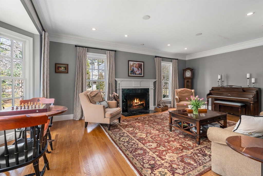 22 Laurel Rd