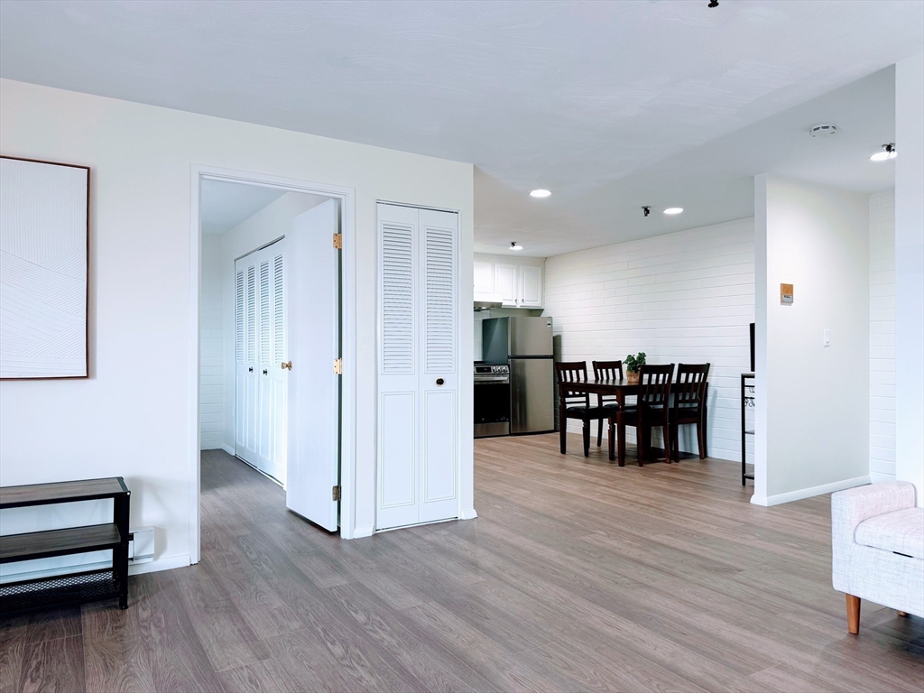 115 W Squantum St 816