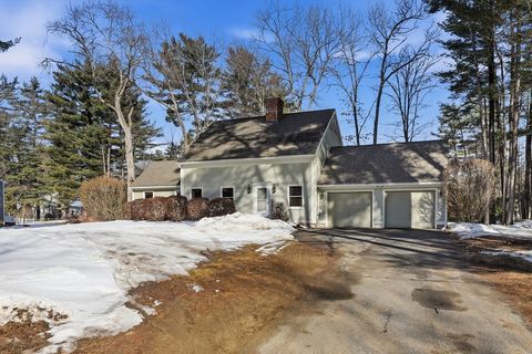 8 Aloha Dr Hadley MA 01035