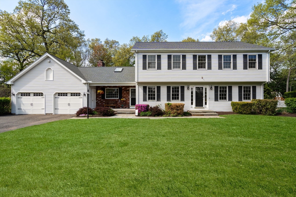 119 Pineridge Drive, Westfield, MA Photo #1