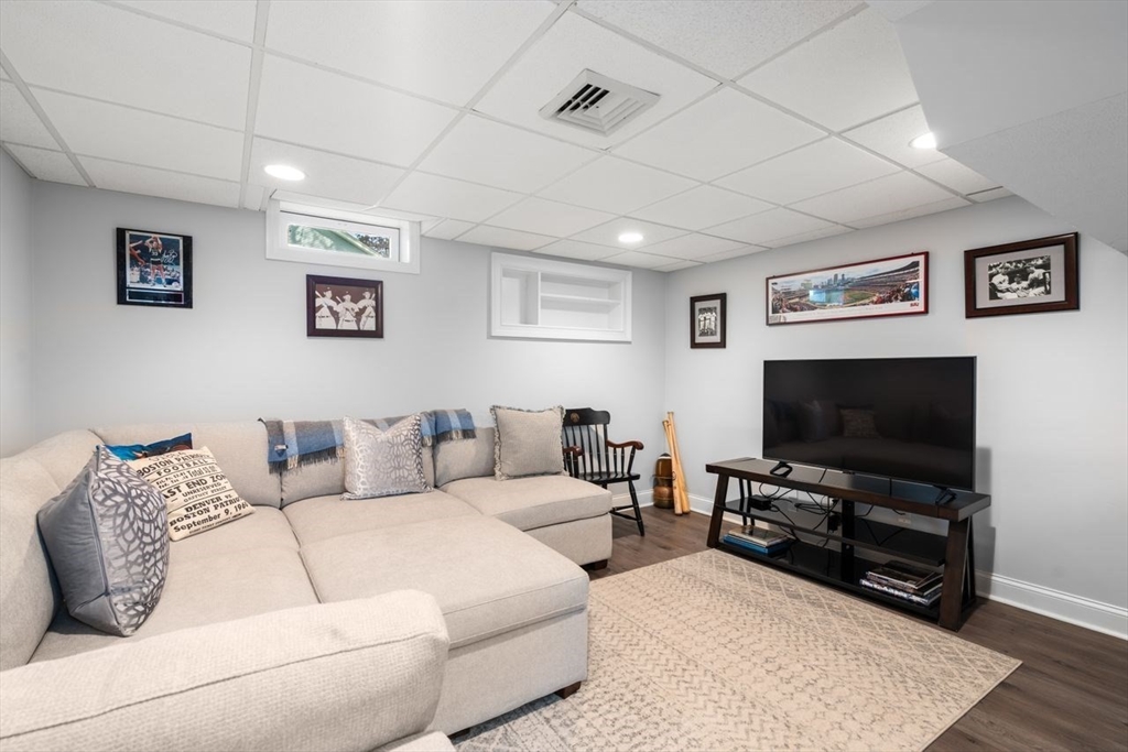 119 Pineridge Drive, Westfield, MA Photo #32