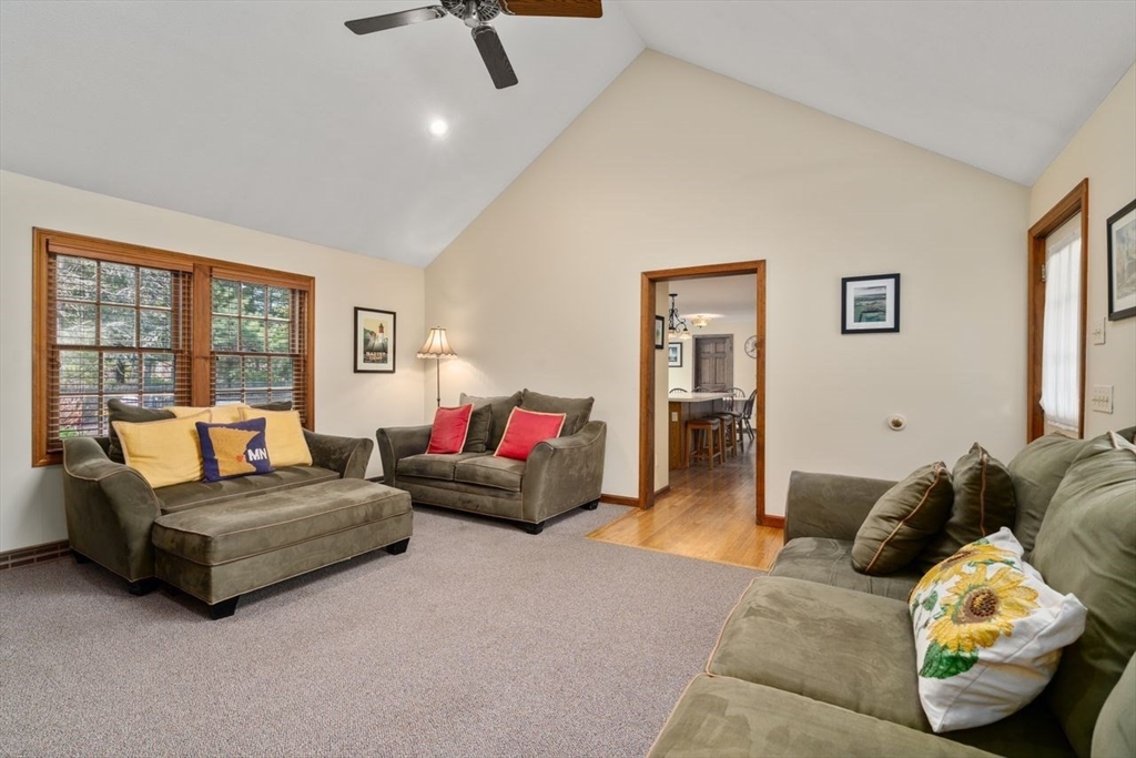 119 Pineridge Drive, Westfield, MA Photo #4