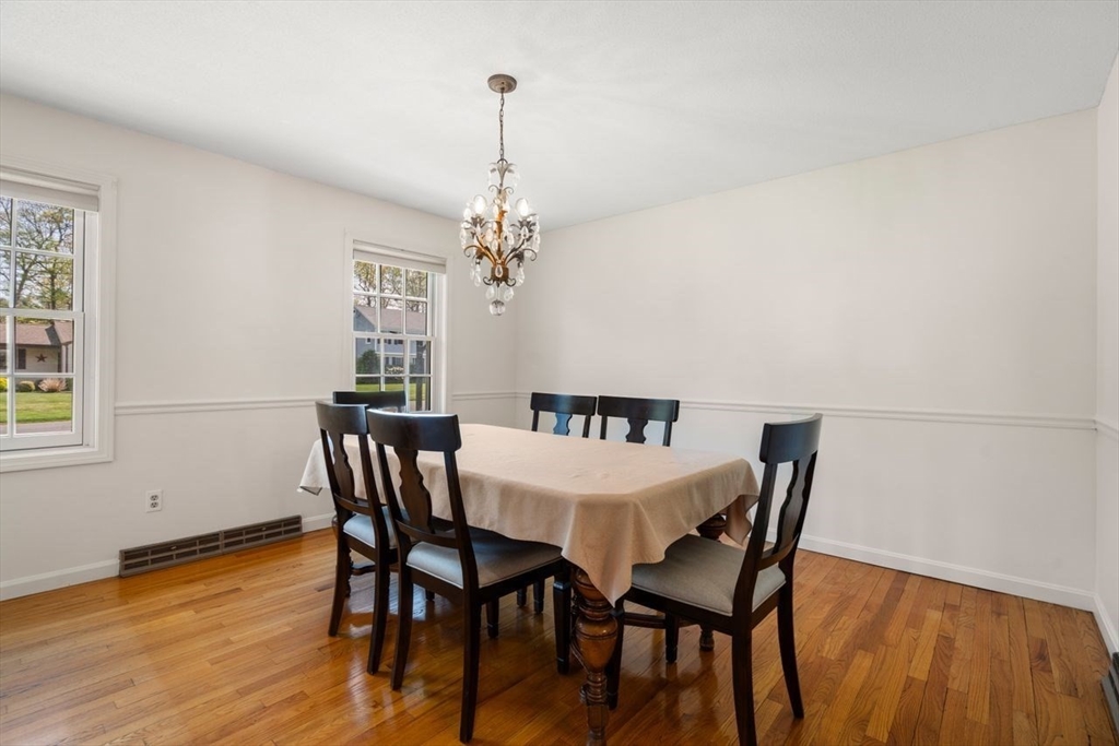 119 Pineridge Drive, Westfield, MA Photo #12