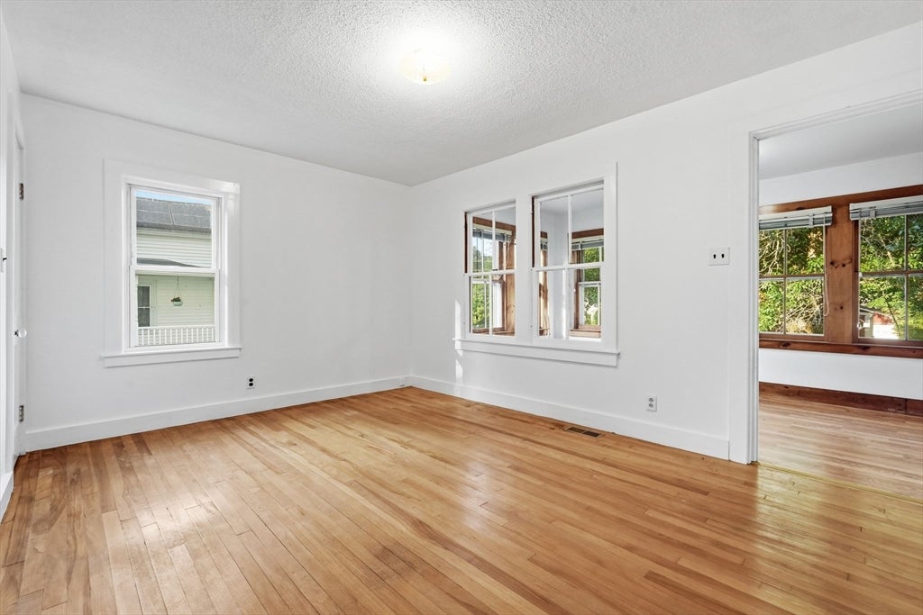 39 Water St, Northampton, MA, 39 Water St, Northampton, MA Photo #11