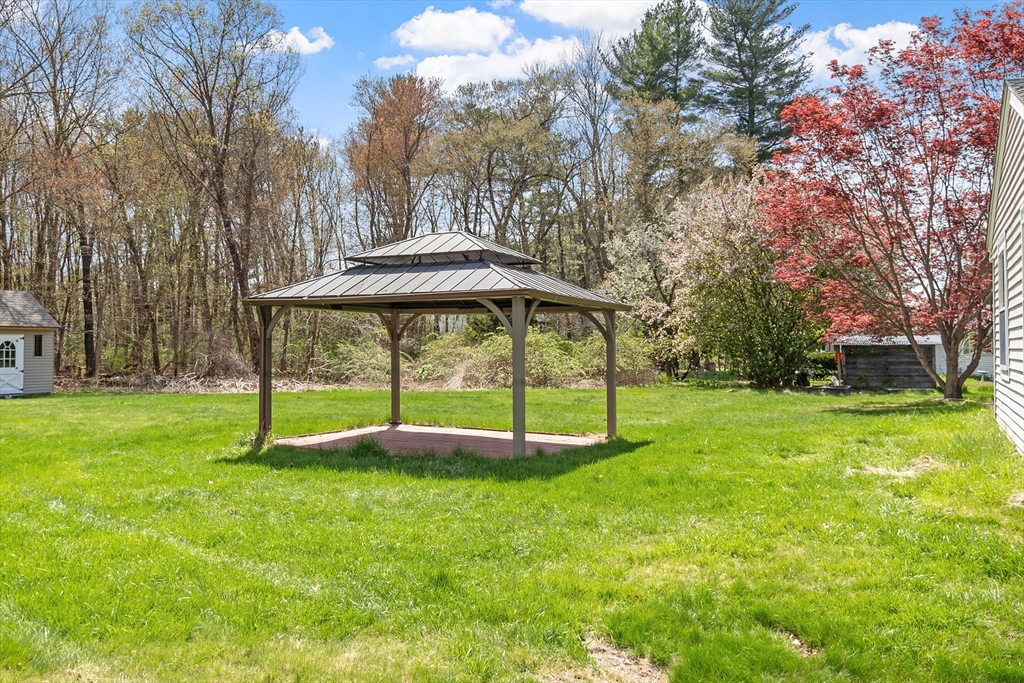 38 Ruthellen Road