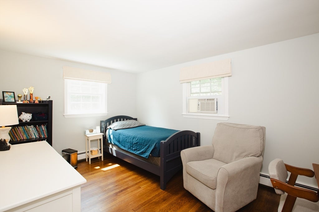 40 Fairwood Drive, Pembroke, MA Photo #9