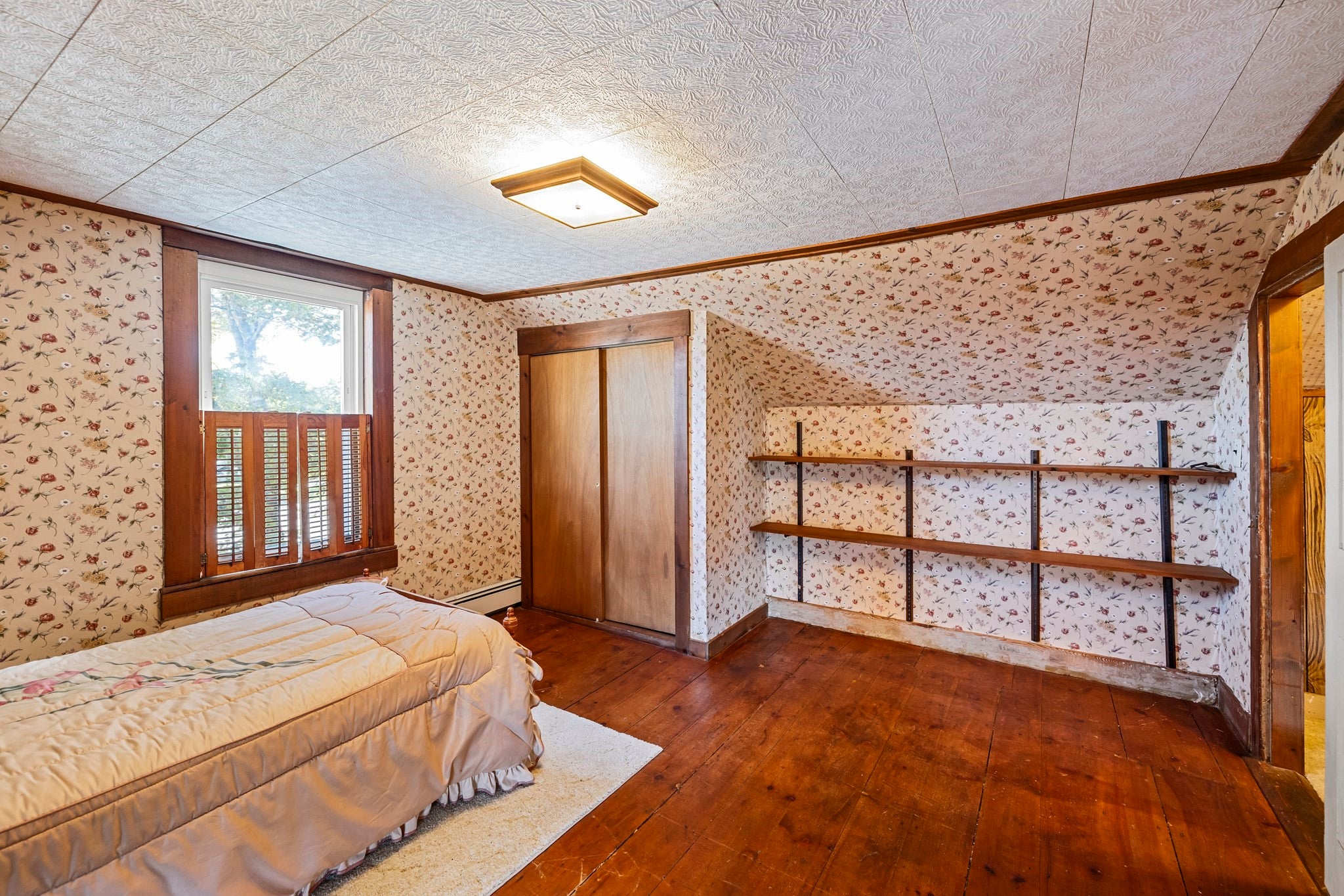 11 Prospect St, Spencer, MA Photo #28