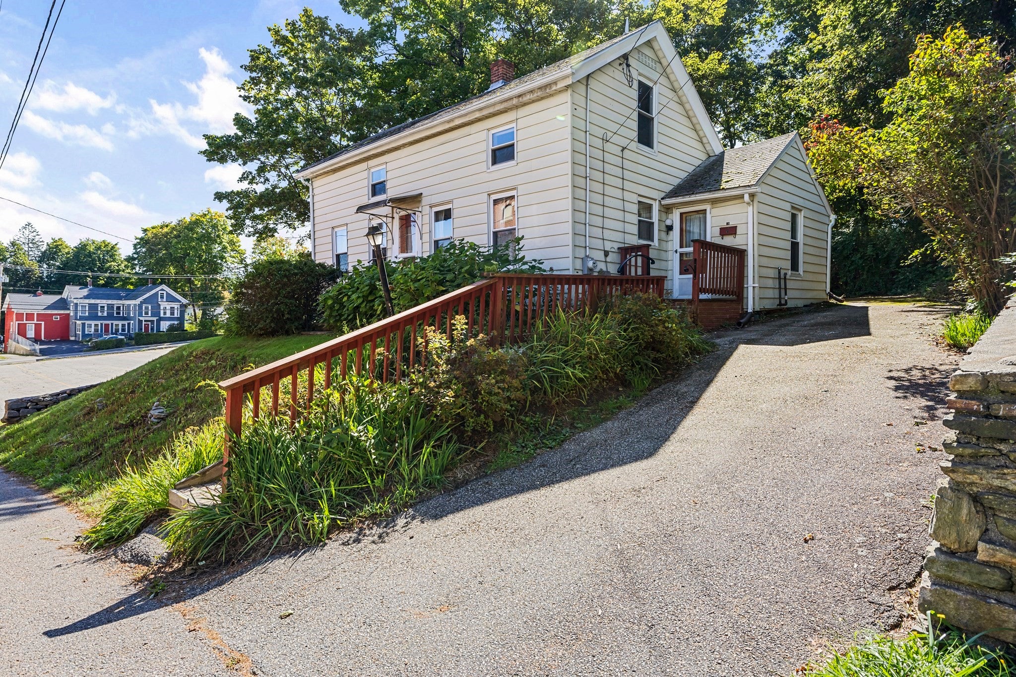 11 Prospect St, Spencer, MA Photo #3