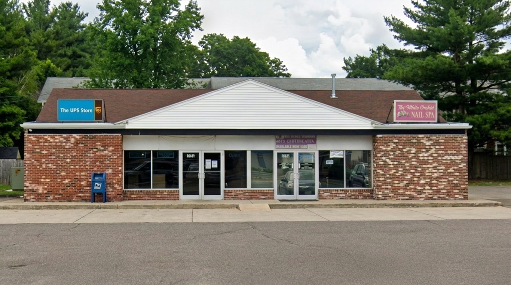 1979-1981 Memorial Dr