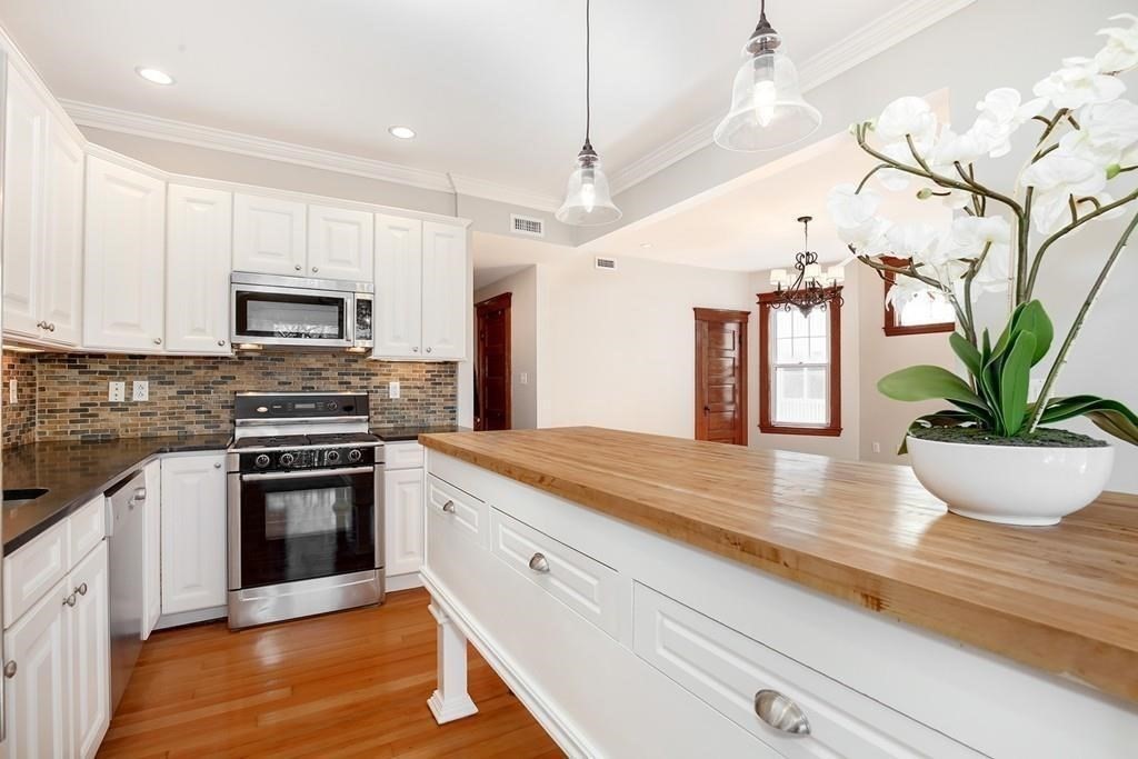 10 Ticknor St 2