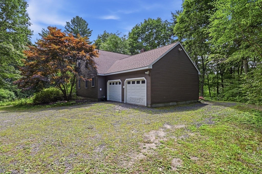 232 Gold St, Belchertown, MA, 232 Gold St, Belchertown, MA Photo #3