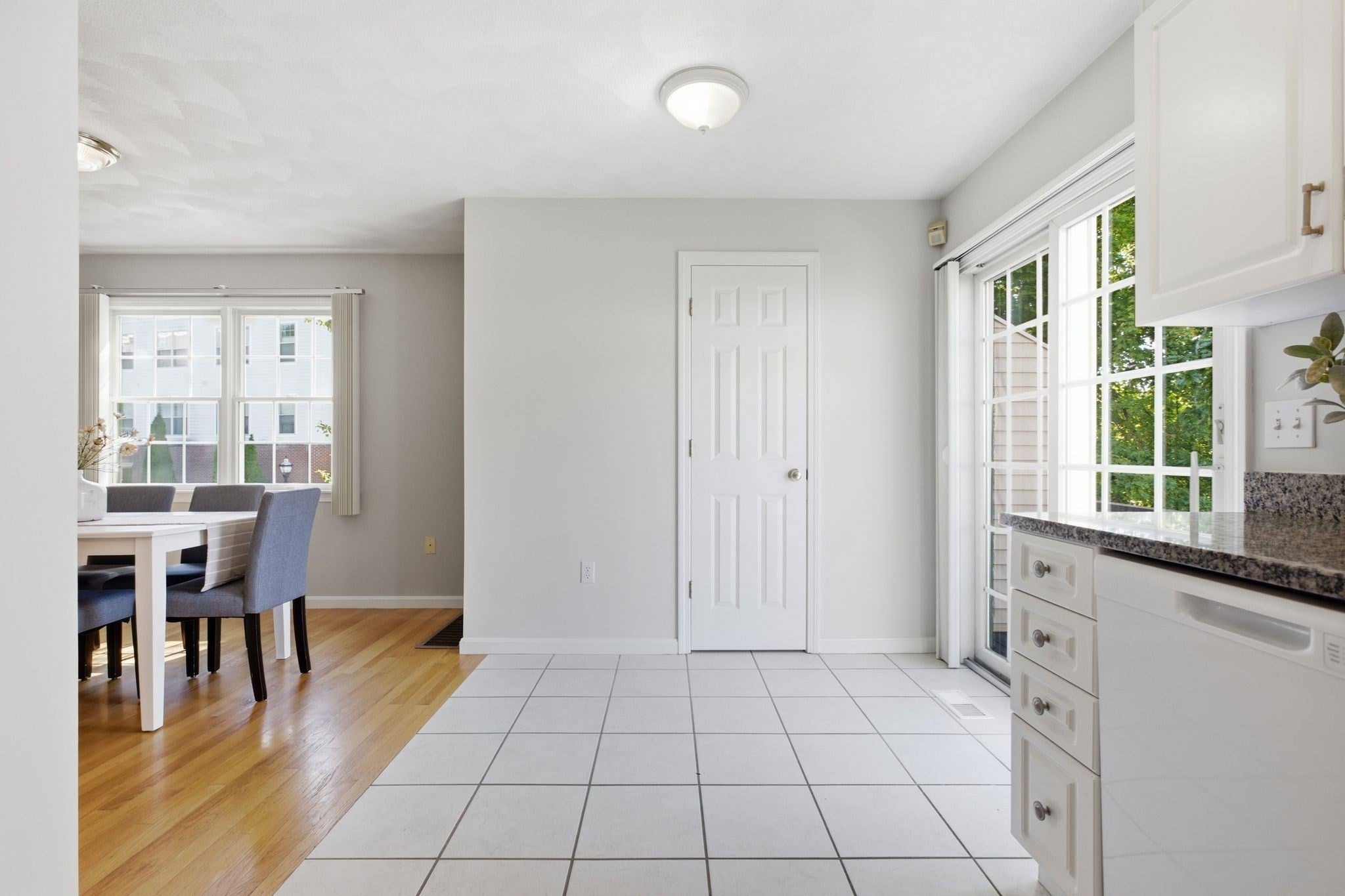 252 Albion St #24, Wakefield, MA, 252 Albion St #24, Wakefield, MA Photo #17