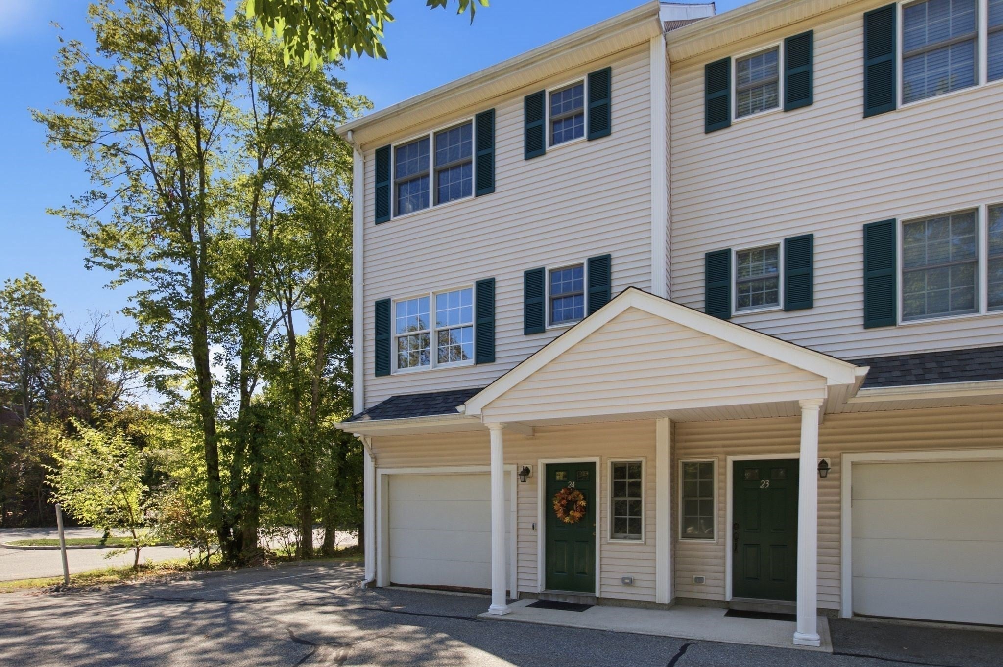 252 Albion St #24, Wakefield, MA, 252 Albion St #24, Wakefield, MA Photo #1