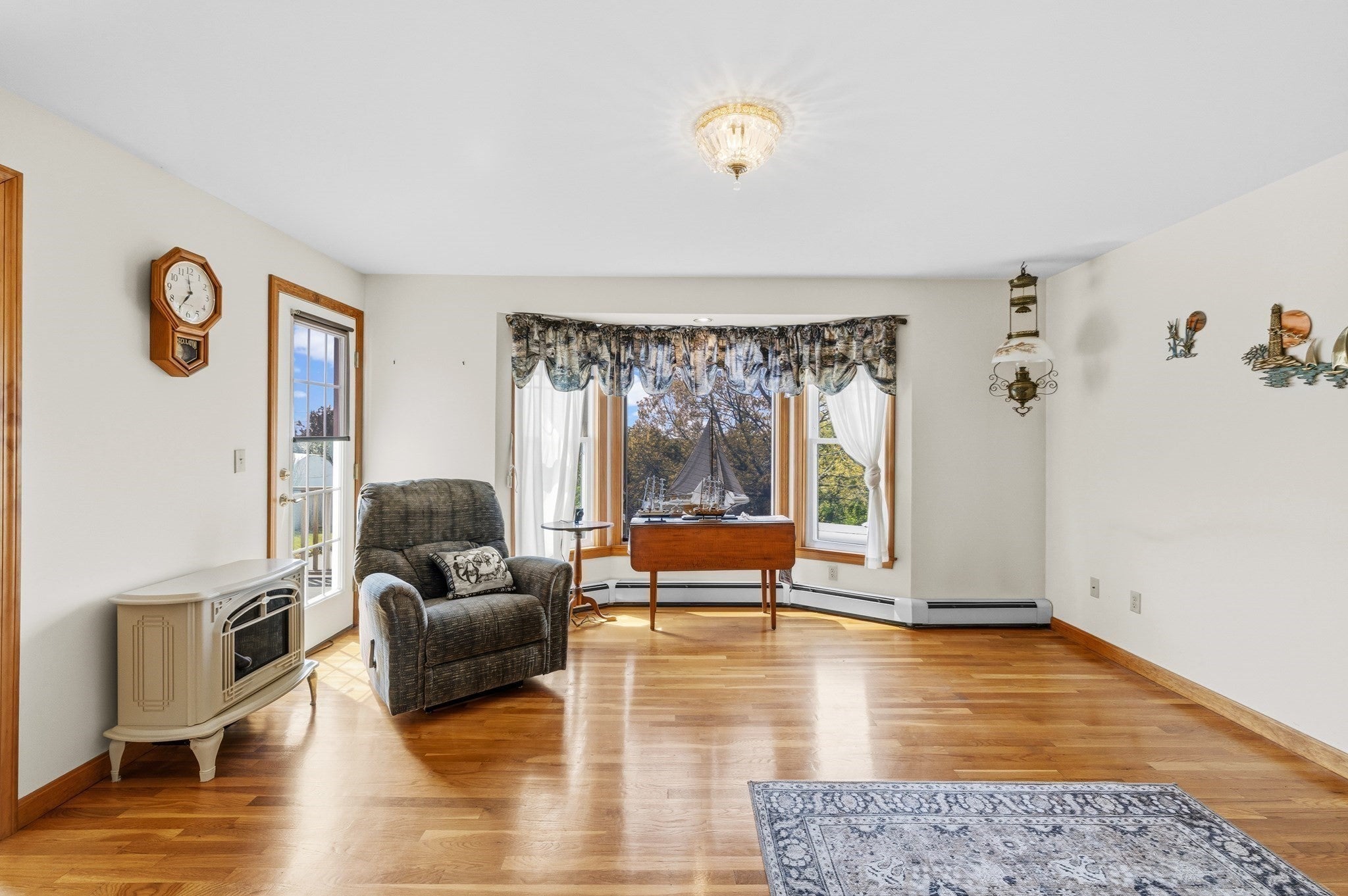 400 Sampson, Fall River, MA, 400 Sampson, Fall River, MA Photo #11