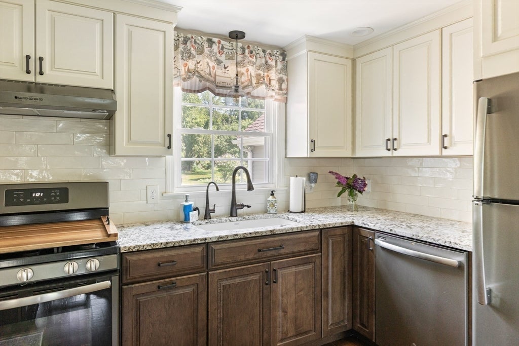52 Lovering Street, Medway, MA, 52 Lovering Street, Medway, MA Photo #20
