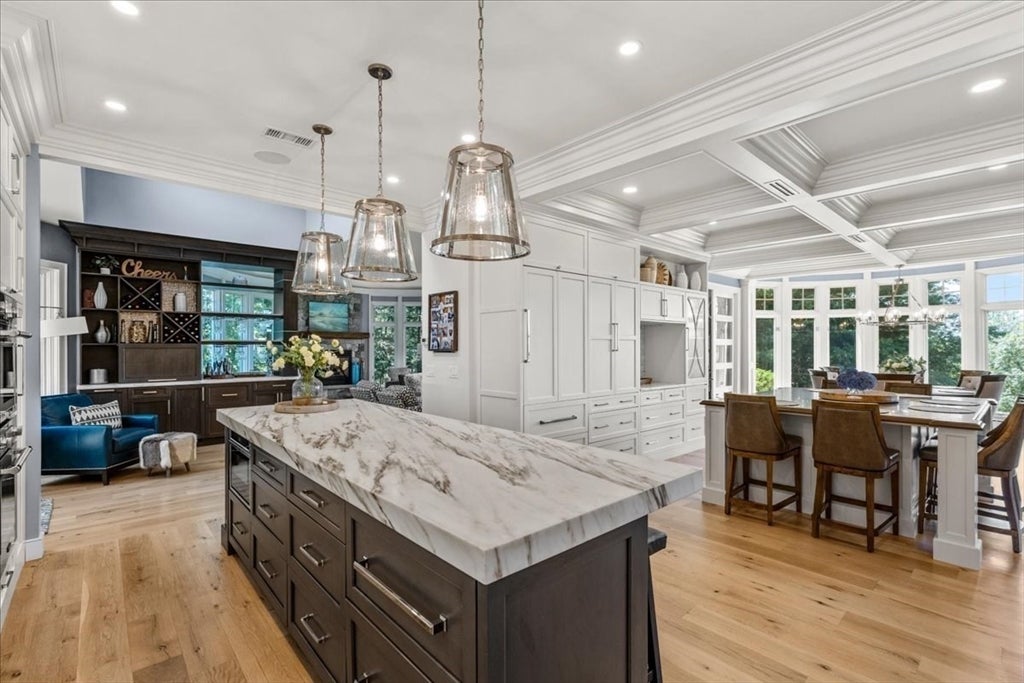 26 Fox Hill Cir