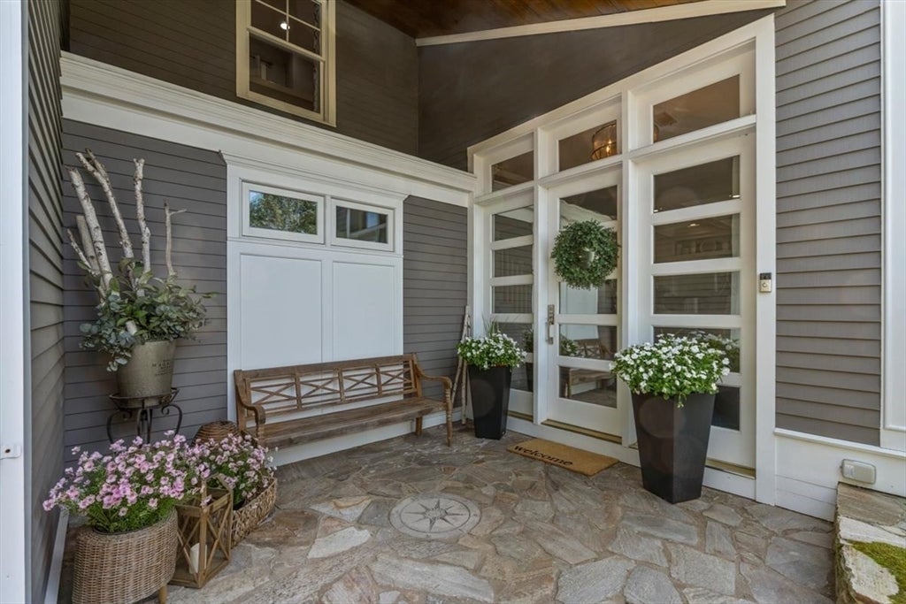 26 Fox Hill Cir