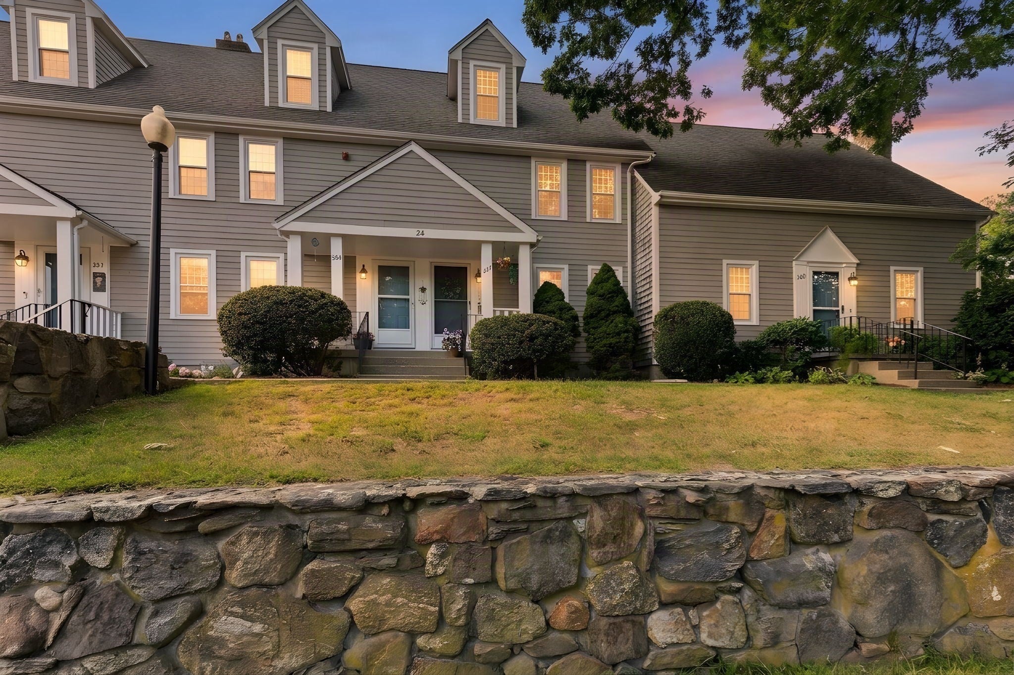 354 Twin Lakes Dr