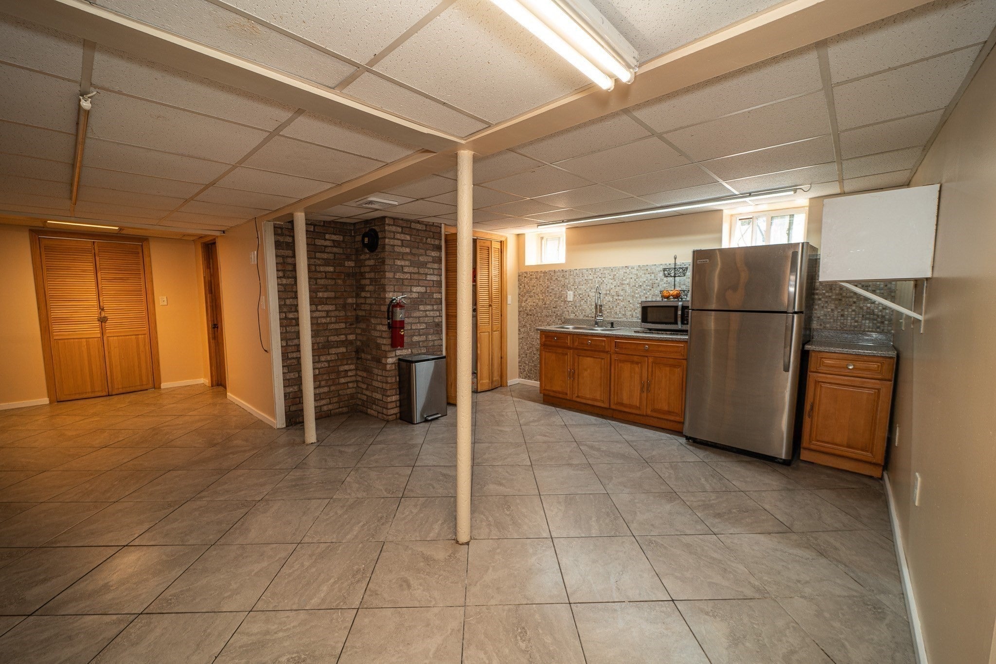 1014 Tacoma St, New Bedford, MA, 1014 Tacoma St, New Bedford, MA Photo #15