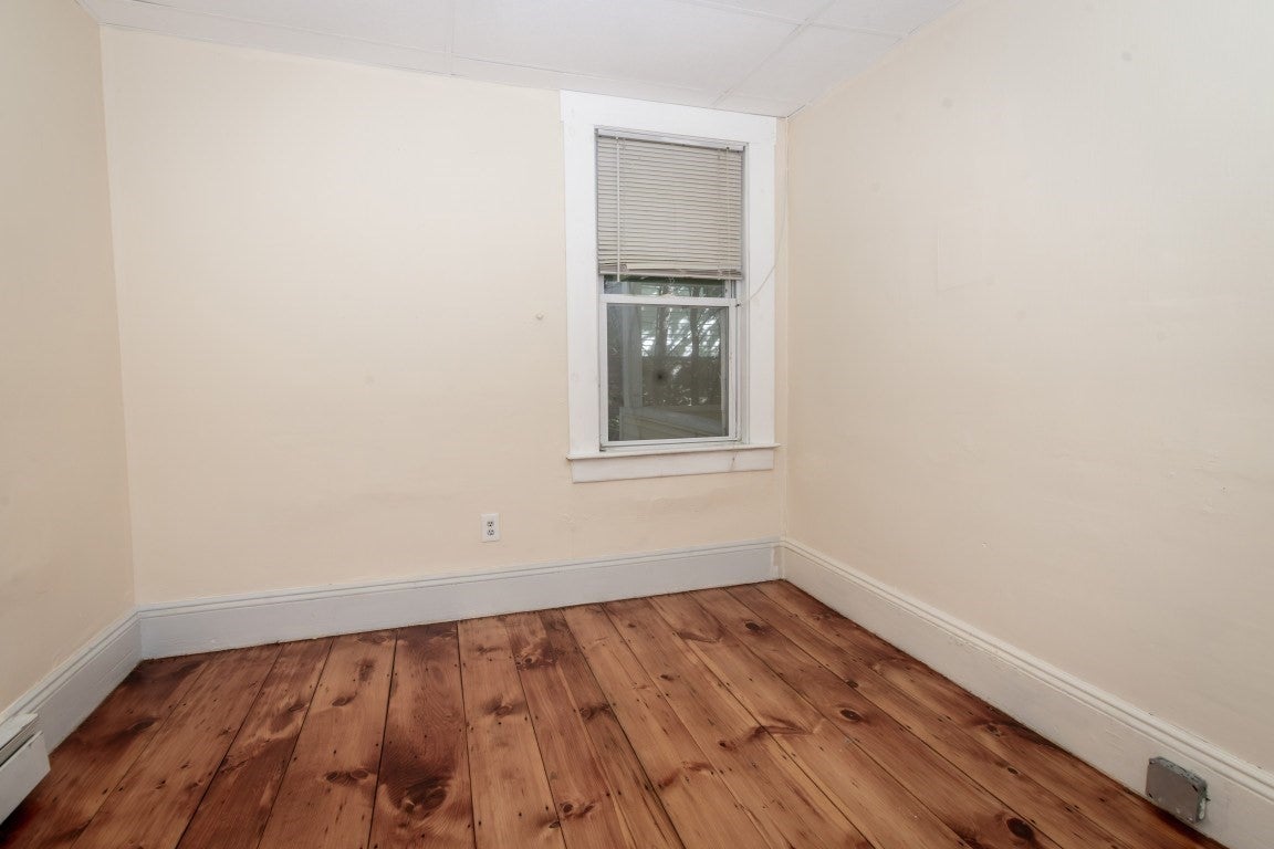 21 Clare St, Lowell, MA, 21 Clare St, Lowell, MA Photo #8