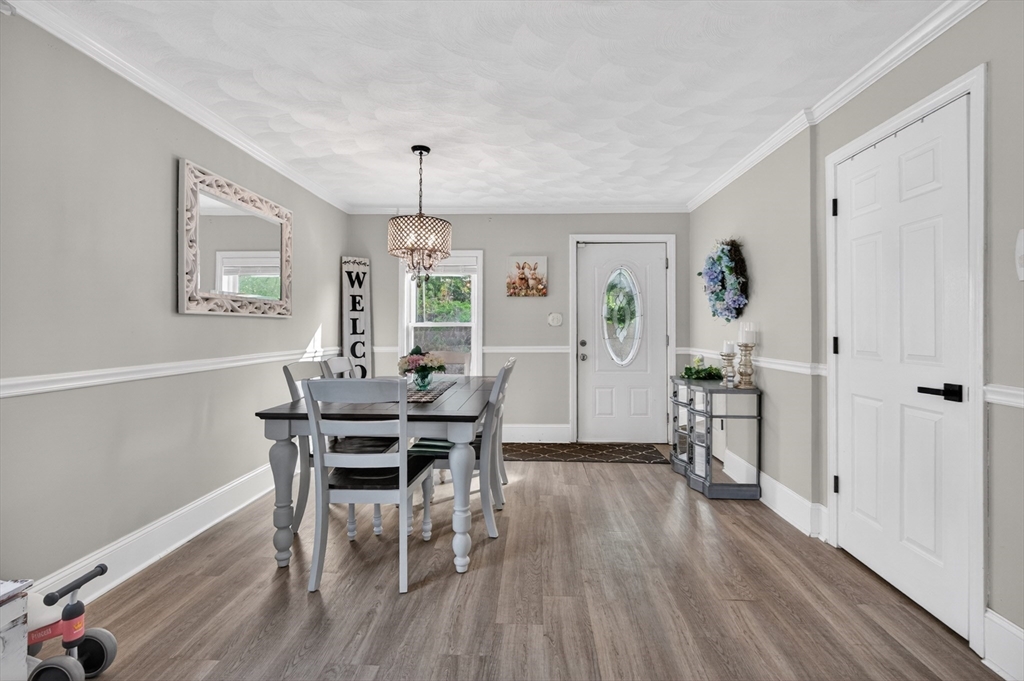 423 Textile Ave