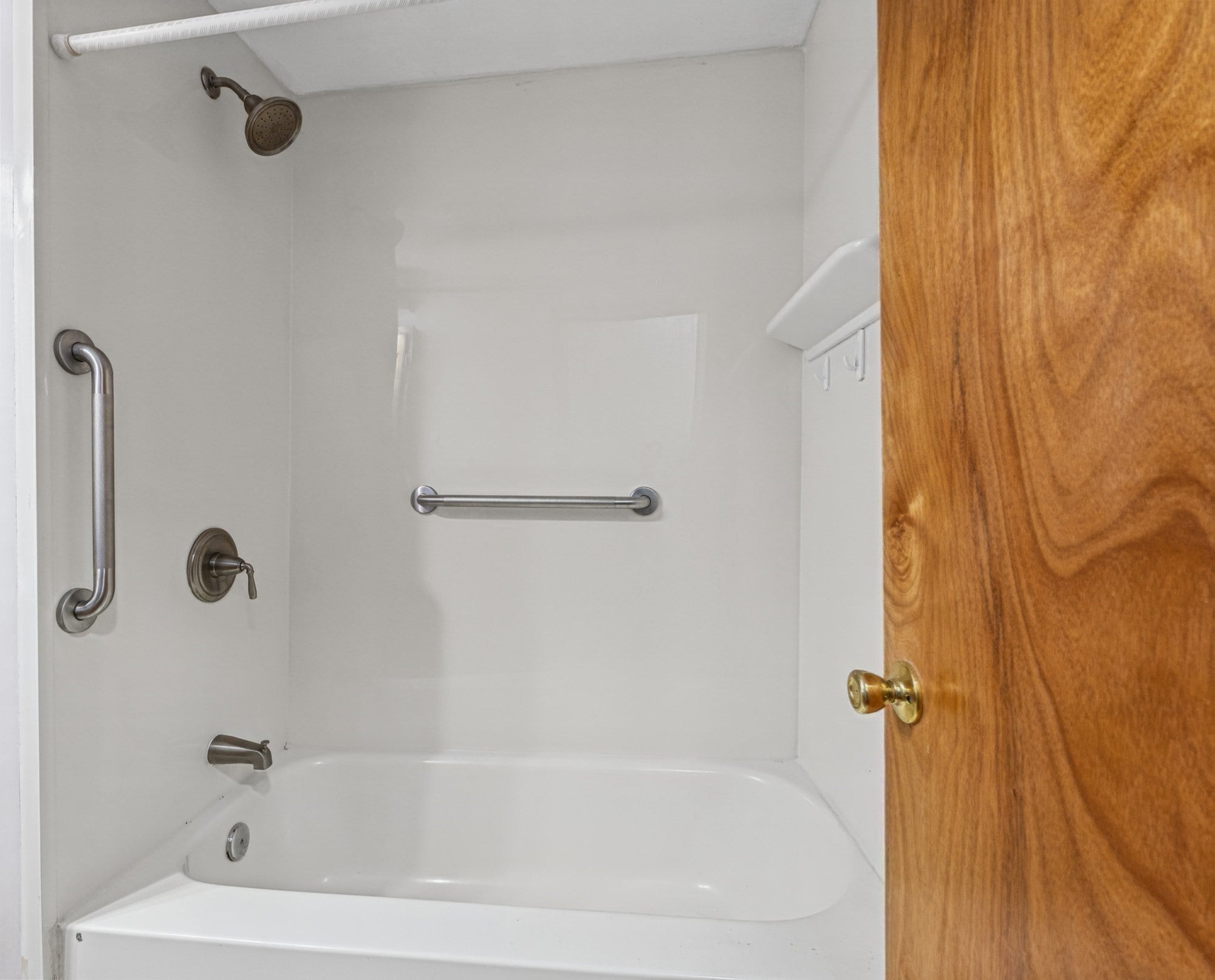 100 West St, Lowell, MA, 100 West St, Lowell, MA Photo #14