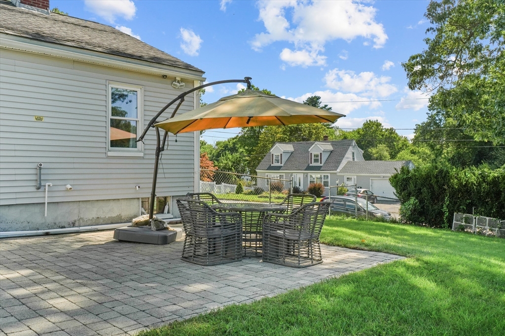 5 Woodland Cir
