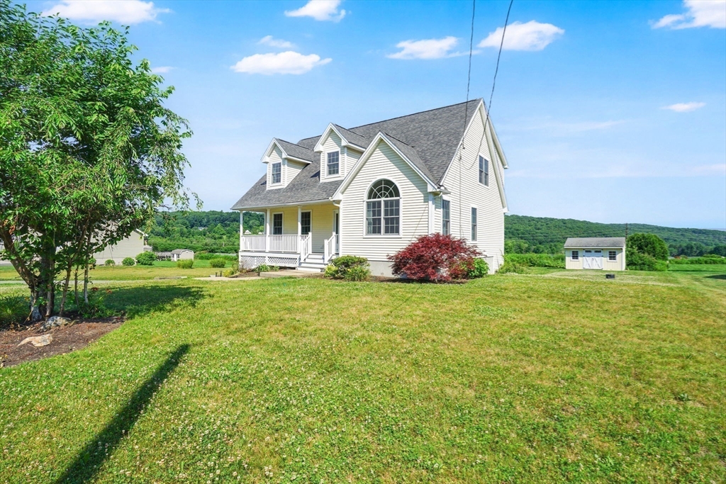 12 Macomber Rd