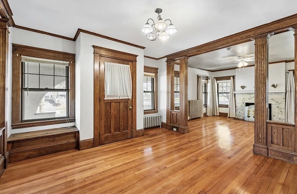 98 Forest Park Ave 1