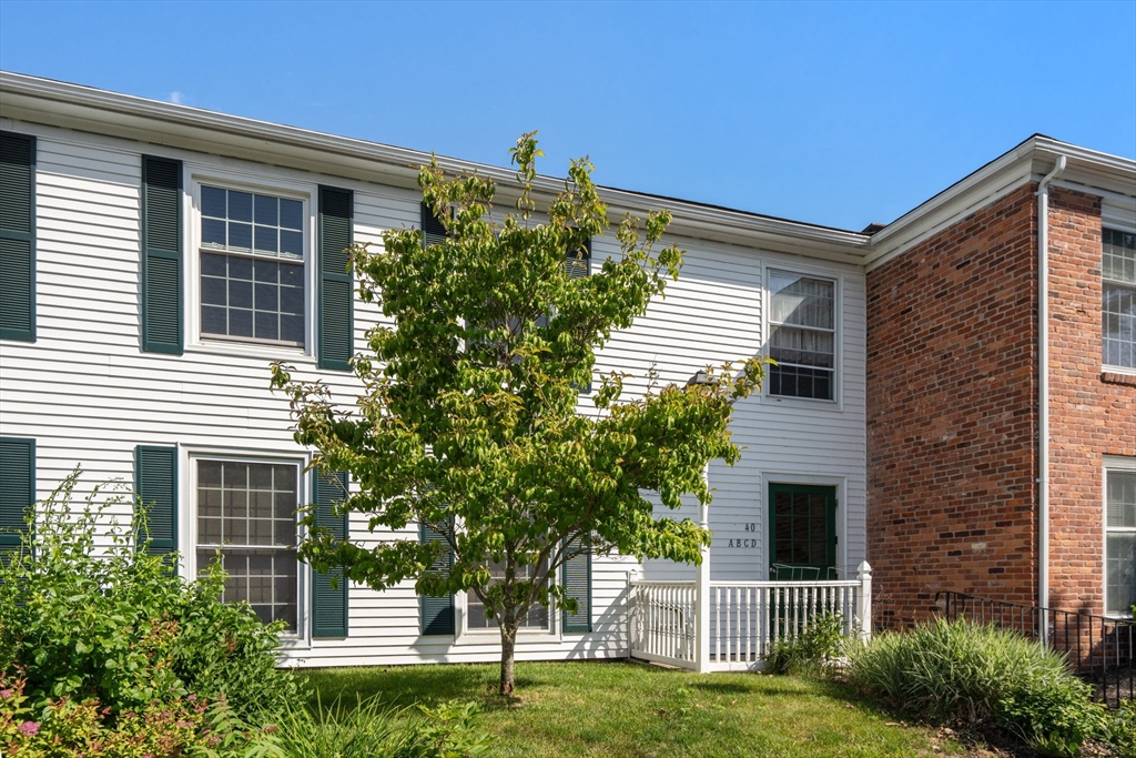 40 Yorktown Dr D