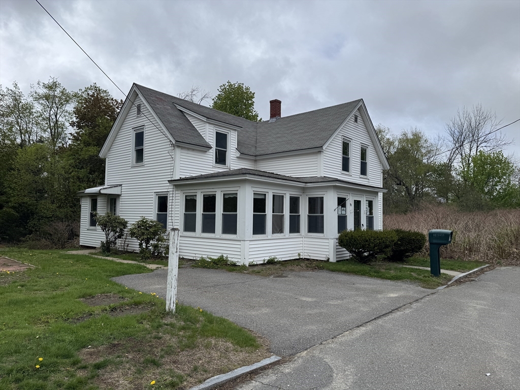 58 Emerald St