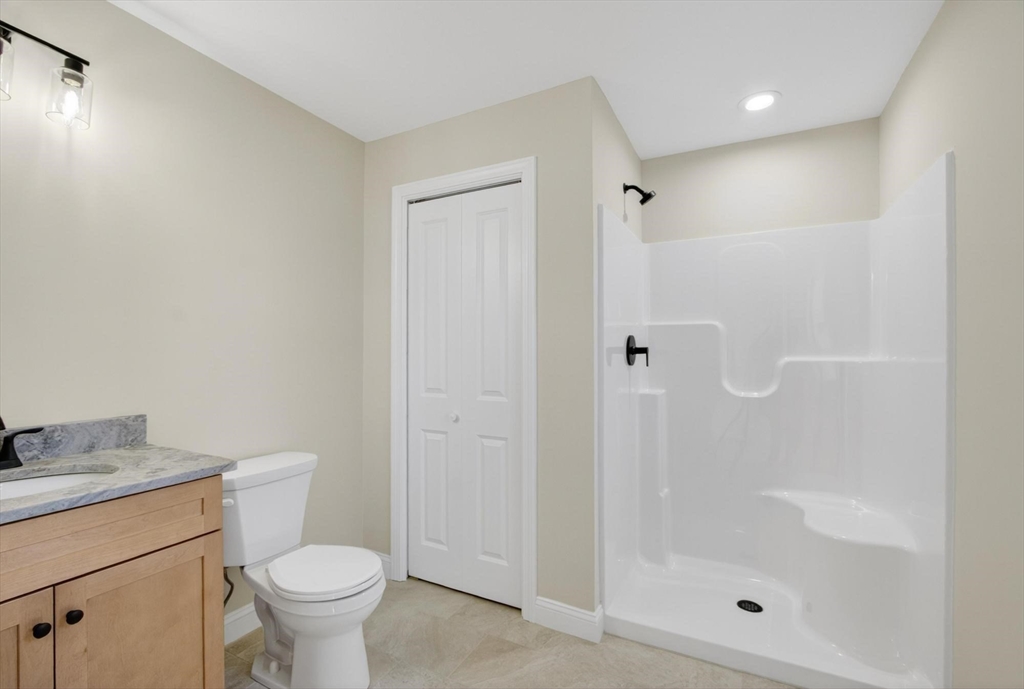 22 Greystone #22, Haverhill, MA Photo #17