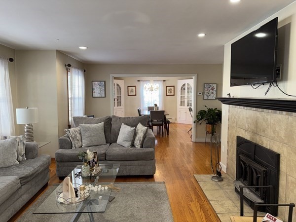100 Lawrence Street, Gardner, MA Photo #8